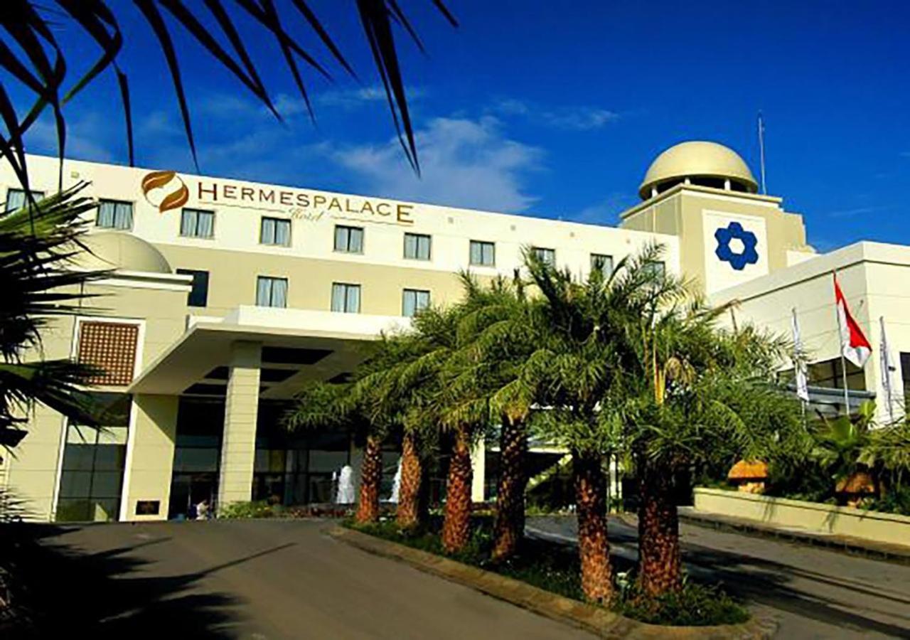 Hermes Palace Hotel Μπάντα Άτσεχ Εξωτερικό φωτογραφία