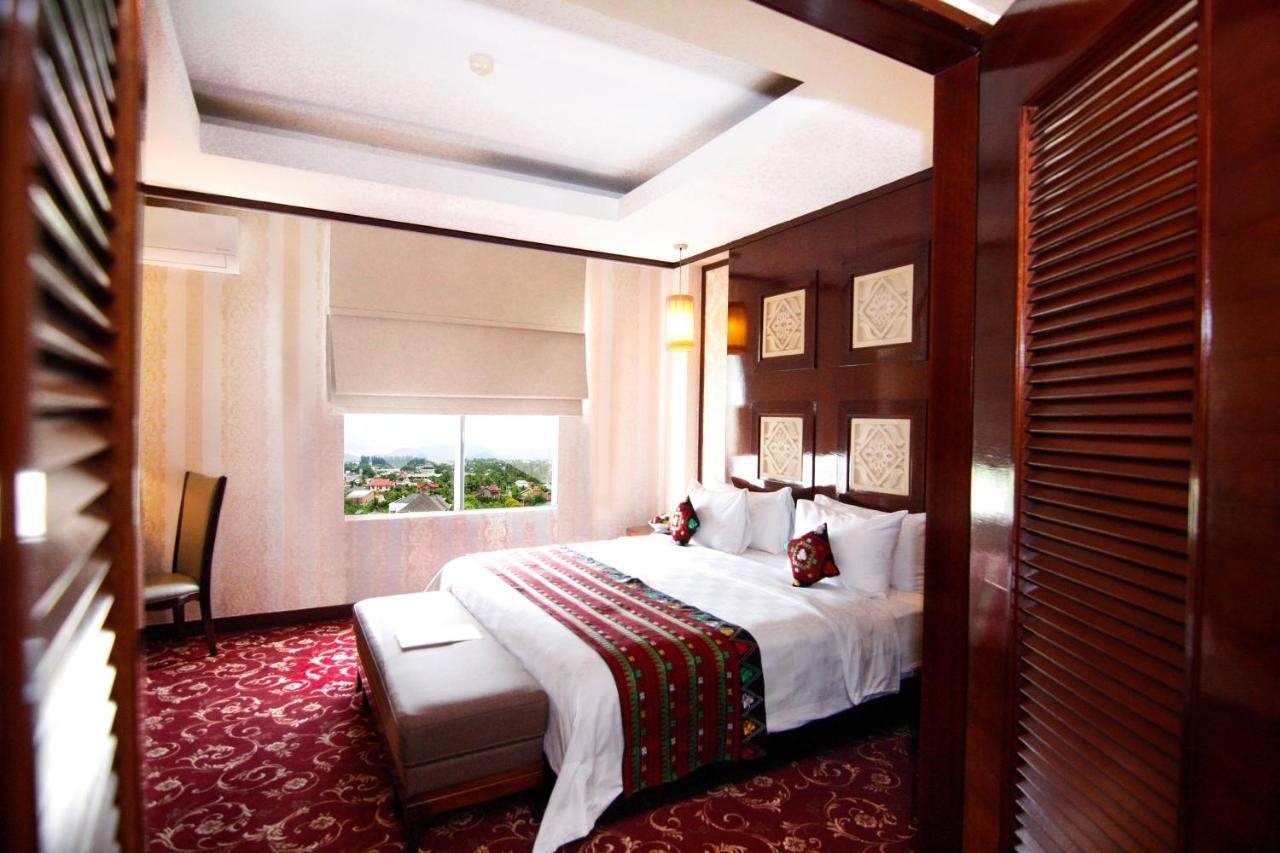 Hermes Palace Hotel Μπάντα Άτσεχ Εξωτερικό φωτογραφία