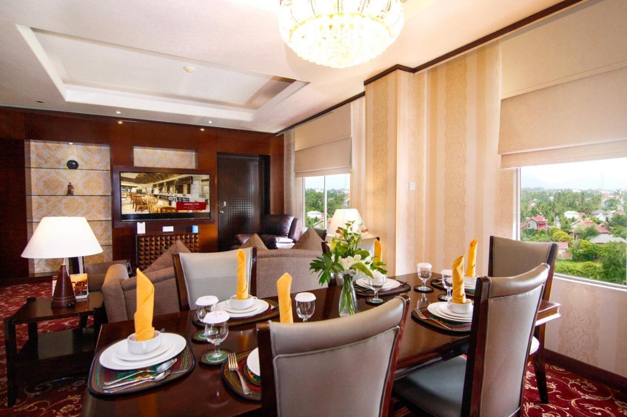 Hermes Palace Hotel Μπάντα Άτσεχ Εξωτερικό φωτογραφία