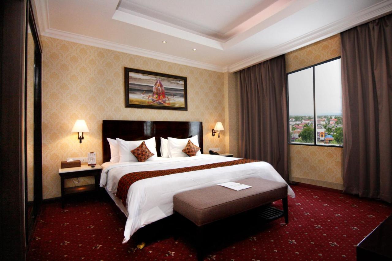 Hermes Palace Hotel Μπάντα Άτσεχ Εξωτερικό φωτογραφία